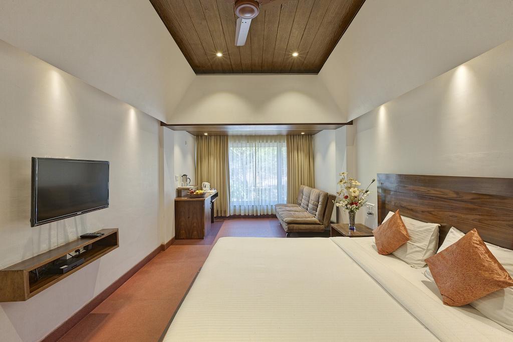 Shreyas Hotel Махабалешвар Номер фото